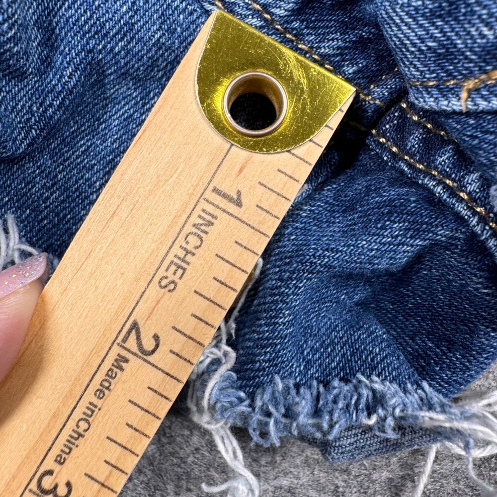 Old Navy Boyfriend Denim Shorts Women 6 Blue Star Embroidered Distressed Cut Off - Picture 3 of 10